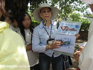 沈老師請來專業的導遊郭阿姨來講解古都的歷史