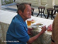 點圖放大
